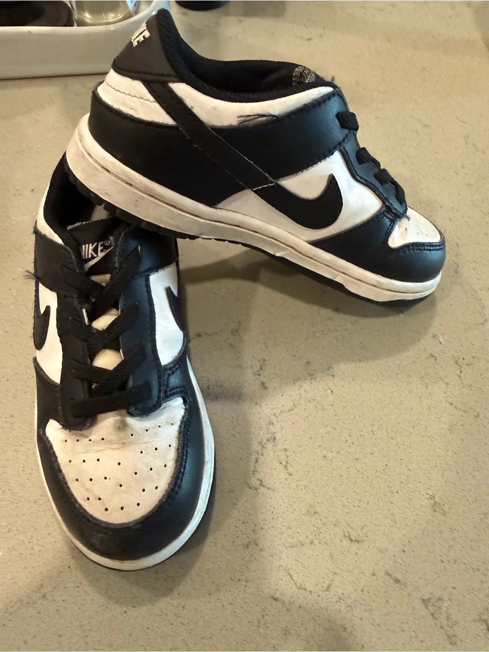 Nike Black and White Kids Low-Top Sneakers